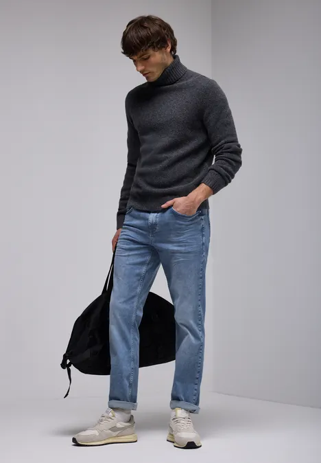 Jeans bleachés light blue wash