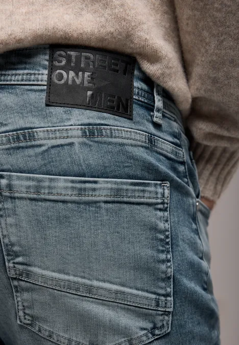 Jeans à la coupe régulière soft greencast random wash