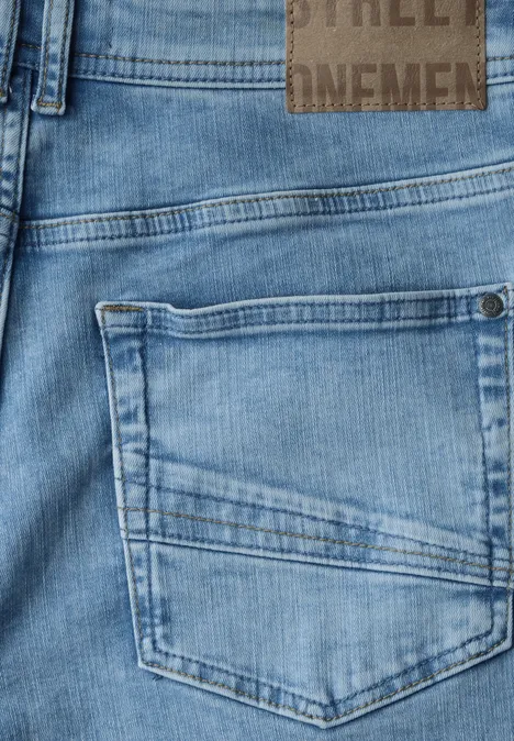 Stretch Jeansshorts light blue wash