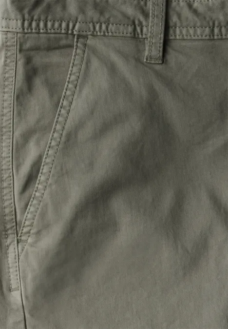 Chino Shorts natural green