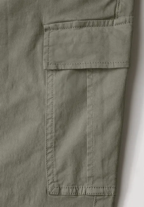 Cargo broek met rechte pijpen natural green