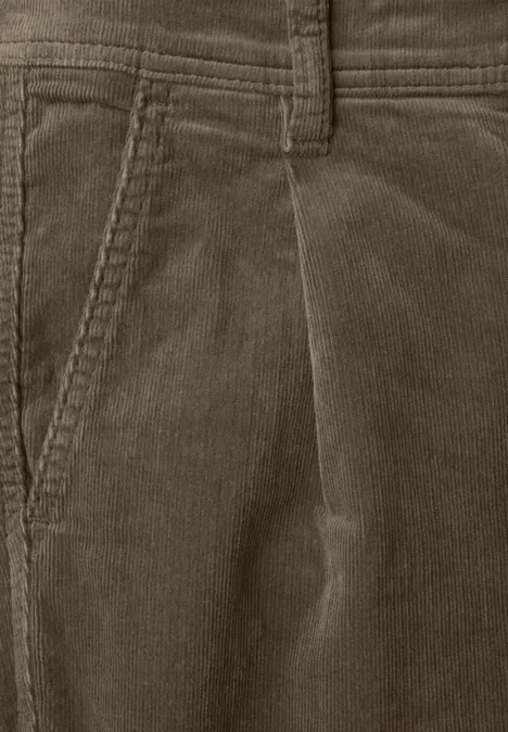 Cord Chino mocha brown