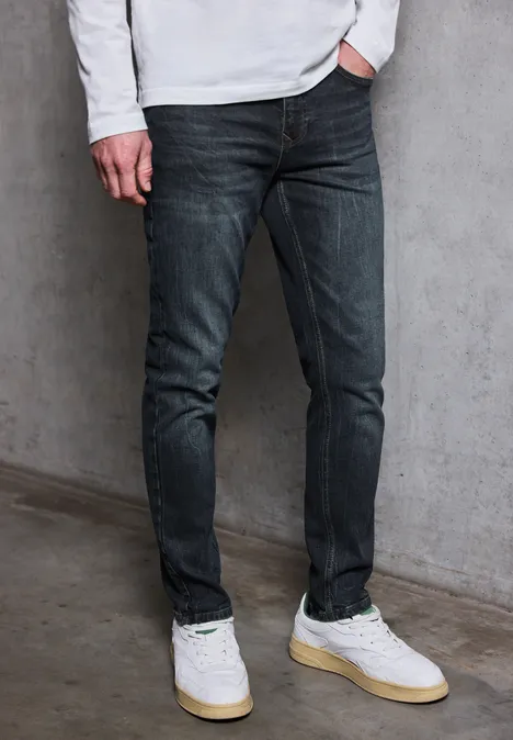 Jeans im Regular Fit dark blue coated