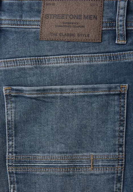 Regular Fit Jeans soft greencast random wash