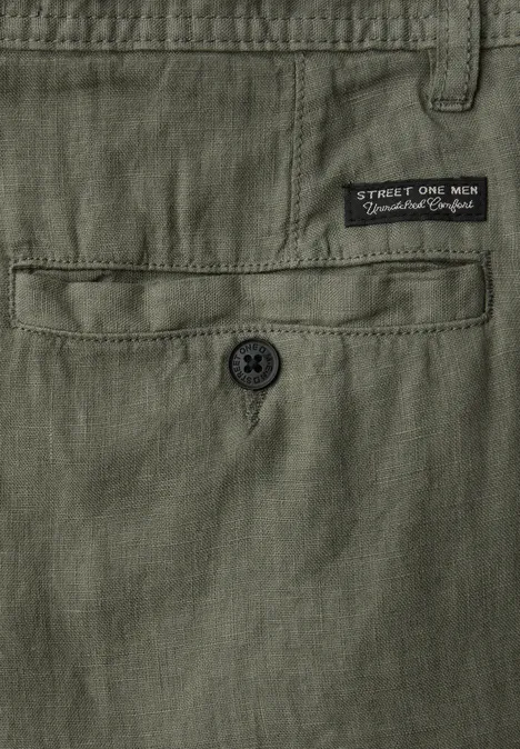 Chinoshorts aus Leinen wood green Chinoshorts aus Leinen wood green