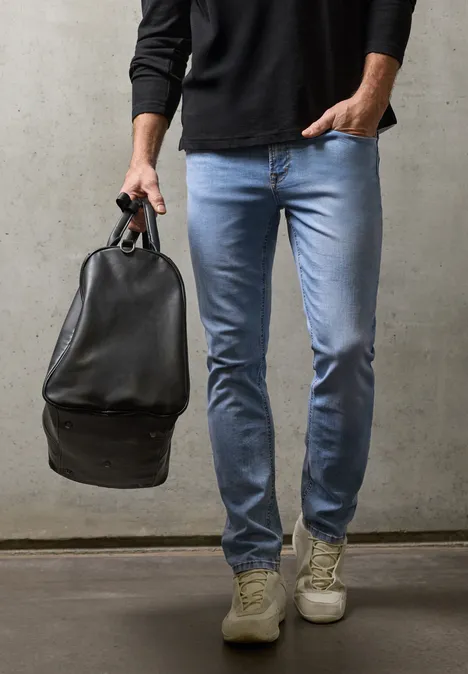 Jeansy Slim Leg light blue wash