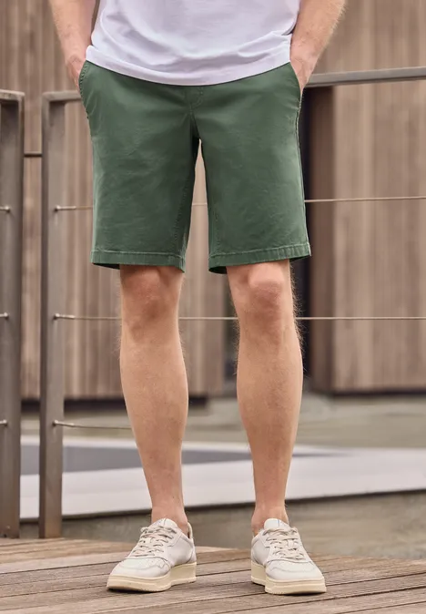 Chino Shorts im Regular Fit mit Taschen smoke green Chino Shorts im Regular Fit mit Taschen smoke green