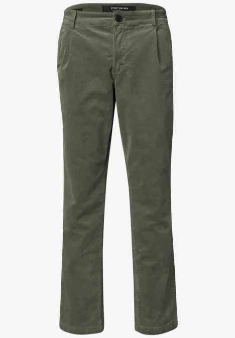 Pantalon en velours côtelé vert olive, taille avec passants et coupe droite.