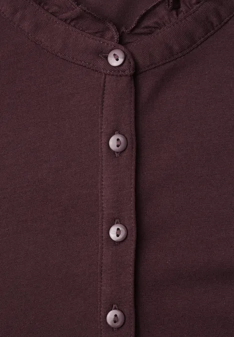 Shirt met lange mouwen, ronde hals en ruches russet red Bordeauxfarbener Cardigan mit Rüschenkragen und vier runden Knöpfen.