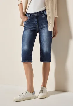 Casual-fit short voor dames in Groen - JESSY