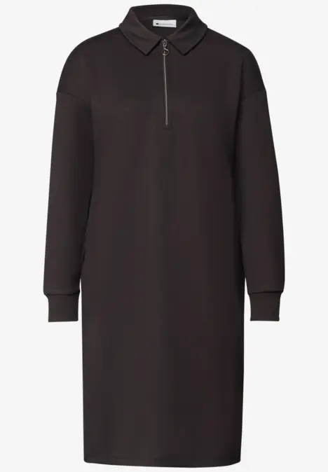 Schwarzes, langärmliges Polokleid mit Reißverschluss am Kragen und Rippbündchen.