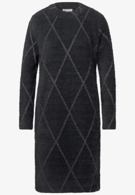 Robe-pull anthracite à manches longues et motif losanges, coupe genou, texture douce façon teddy