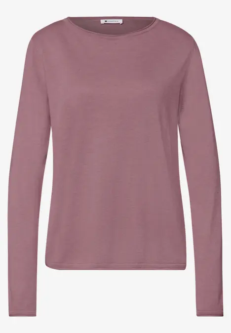 Roze shirt met lange mouwen en ronde hals, eenvoudig en stijlvol ontwerp.