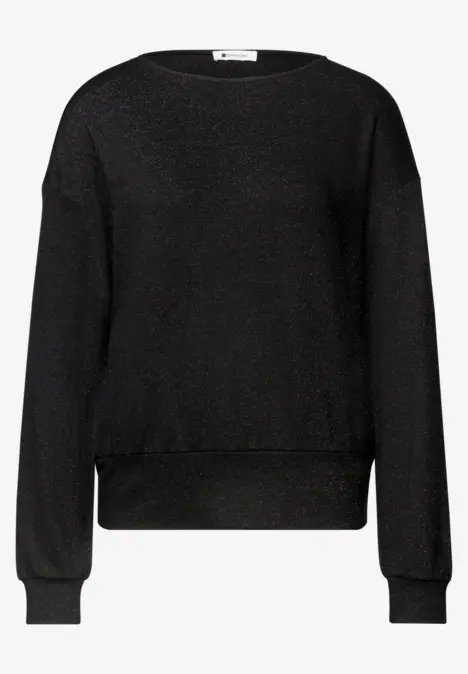 Schwarzer, schlichter Pullover mit rundem Ausschnitt, langen Ärmeln und lässigem Schnitt.
