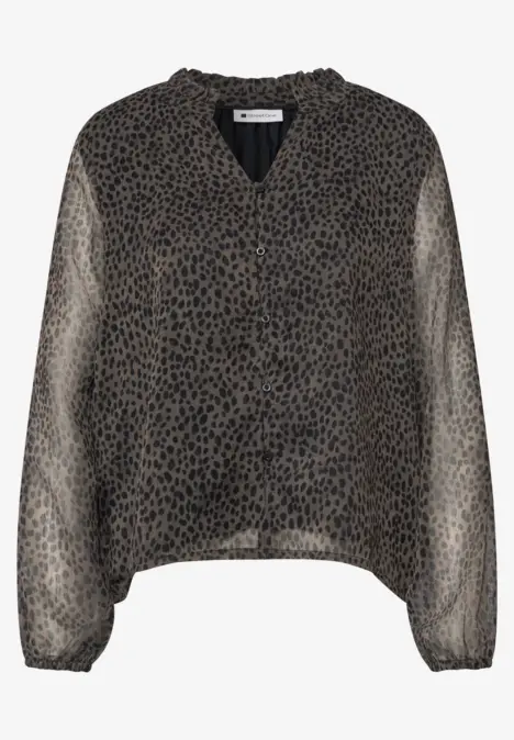 Leichte Chiffonbluse mit dezentem Leopardenmuster, V-Ausschnitt, langen Ärmeln und lockerem Saum.