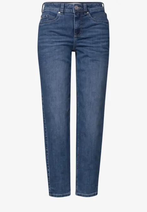 Blauwe jeans met rechte pasvorm, medium wassing en enkellang.