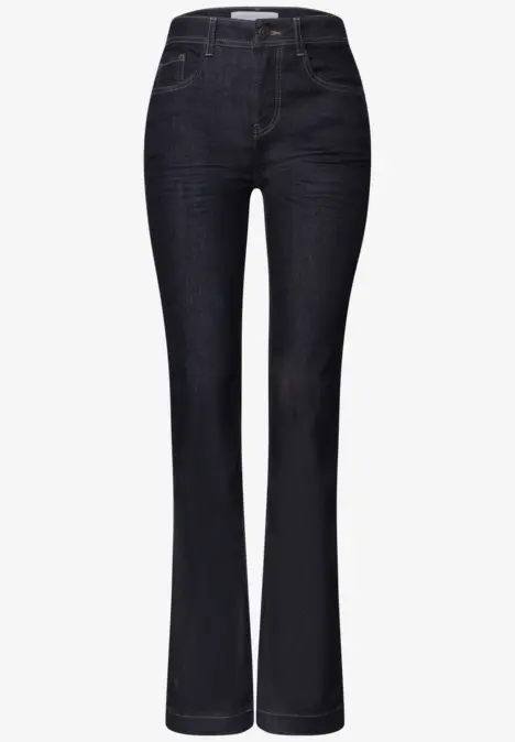 Jean femme bleu foncé taille haute, coupe légèrement évasée, cinq poches classiques.
