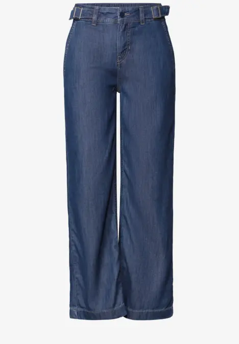 Blaue High-Waist-Jeans mit weitem Bein, Gürtelschlaufen und Knopfverschluss.