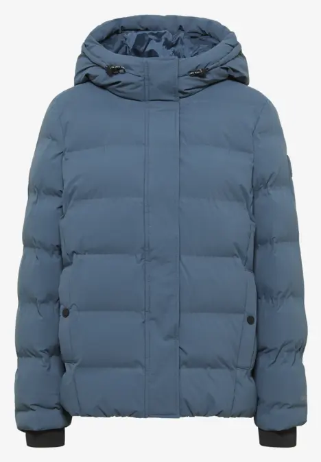 Blaue, gesteppte Winterjacke mit Kapuze und Taschen.