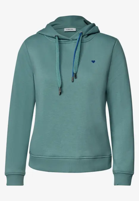 Sweat à capuche turquoise avec petit logo cœur sur la poitrine.