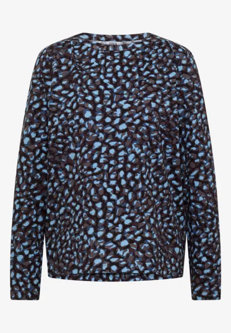 Schwarzer Pullover mit blauem Blattmuster, langärmlig und Rundhalsausschnitt.