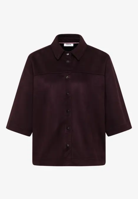 Dunkellila Overshirt mit 3/4-Ärmeln und Knopfleiste.