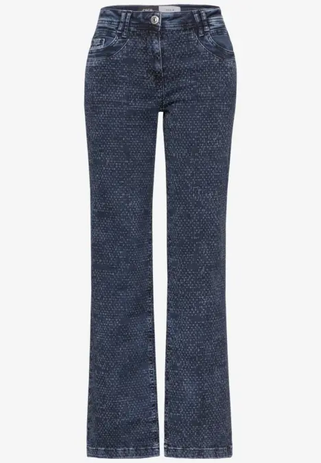 Dunkelblaue Damenjeans mit dezentem Muster und ausgestelltem Bein.
