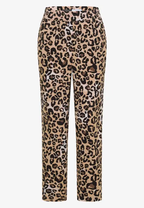 Beige Stoffhose mit schwarzem Leopardenmuster.