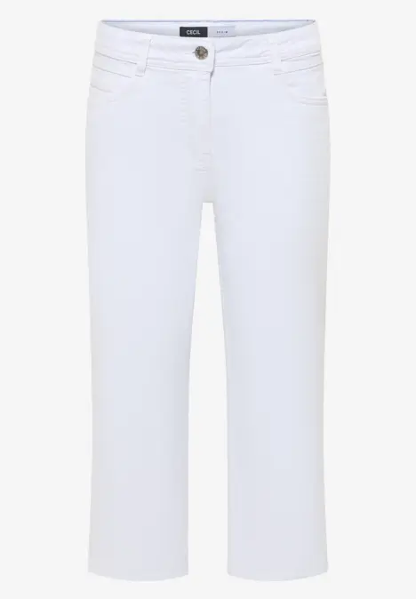 Weiße Damen-Caprihose mit Knopfverschluss, fünf Taschen und geradem, knielangem Schnitt.