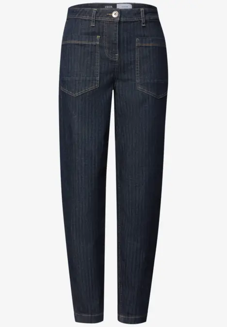 Dunkelblaue Jeanshose mit dezenten Nadelstreifen und geradem Schnitt.