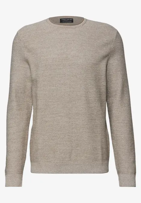 Beige, effen gebreide trui met ronde hals en lange mouwen.