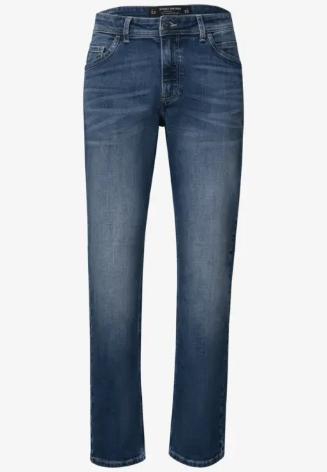 Darkblaue Jeans mit Five-Pocket-Taschen, geradem Schnitt und dezentem Used-Look.
