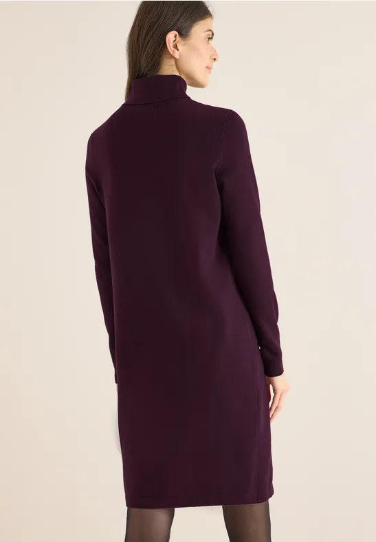 Kuscheliges Rollkragen Kleid günstig online kaufen