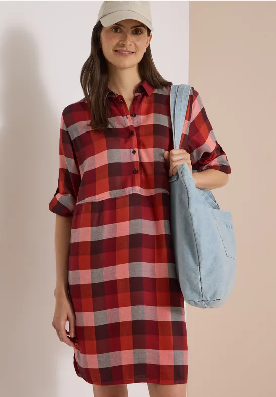 Knielanges Kleid mit Karomuster