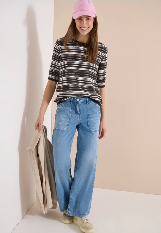 Kurzarm Pullover mit Rundhals und Streifen