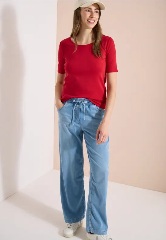 Basic T-Shirt mit Rundhals in Unifarbe