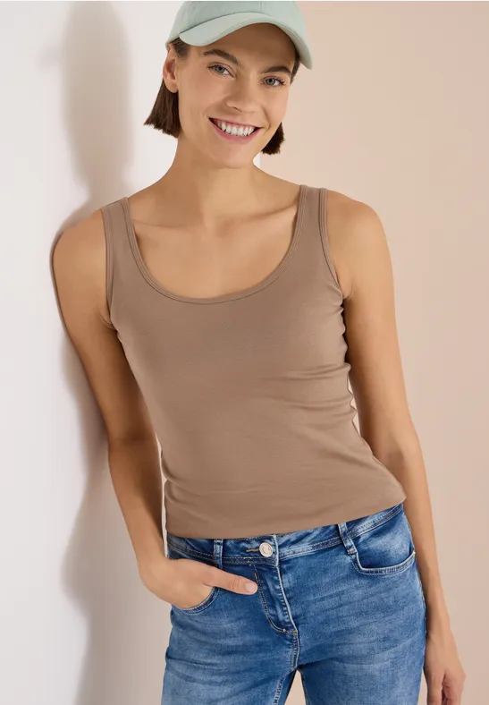 Basic Top aus reiner Baumwolle