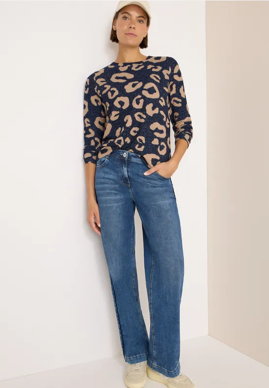 Kuscheliges Leo Shirt günstig online kaufen