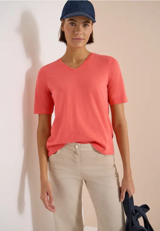 Basic T-Shirt mit Kurzarm und V-Neck