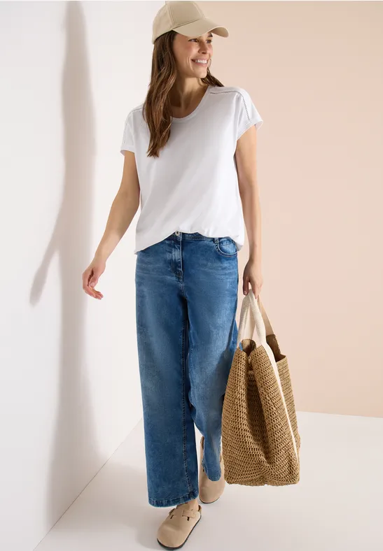 Thumbnail - Cecil Damen T-Shirt mit V-Neck und Spitzendetail in Weiß, Gr: M