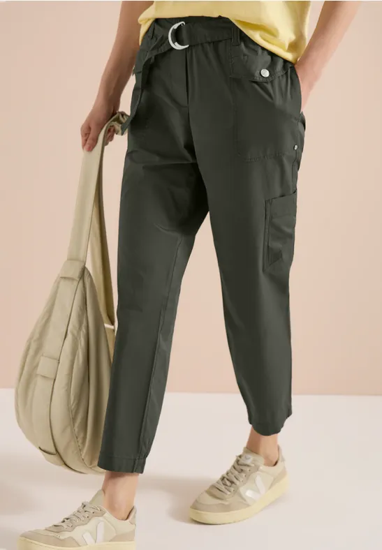 cecil Hose Slim Leg Loose Fit Mid Waist Baumwolle-Esasthan Grün