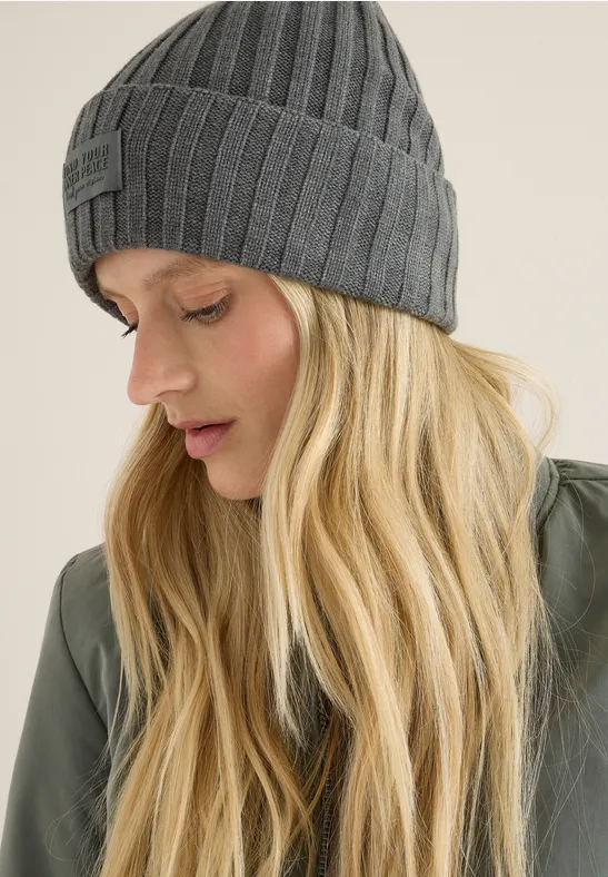 Cecil Femme Bonnet tricoté en couleur unie in Vert, Gr: One size