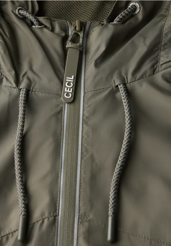 Aquascutum London Logo Beige Active Windbreaker Jacket Aquascutum London Logo Beige Active Windbreaker Jacket