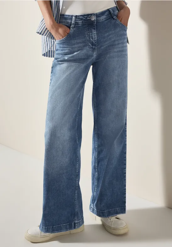 Weit Geschnittene Jeans Mit Diagonalen Taschen aktuelle Trends, günstig kaufen S